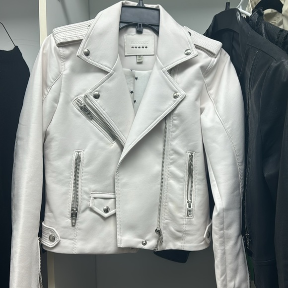 never worn! - Picture 2 of 4